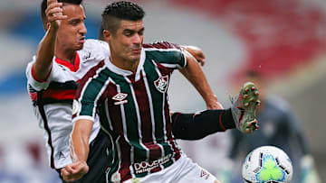 Lateral cobra do Cruzeiro valores relativos a direitos de imagem