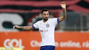 Bahia e Goiás têm decisão no Campeonato Brasileiro. 