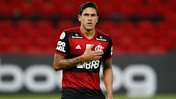 Com hat-trick de Pedro, o Flamengo venceu o Volta Redonda por 3 a 0, no Raulino de Oliveira, pela partida de ida das semifinais do Carioca. 