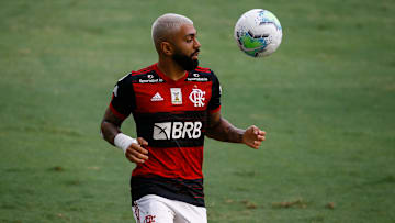 Vélez e Flamengo se enfrentam pela estreia da fase de grupos da Conmebol Libertadores. 