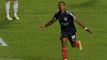 Destaque do São Paulo, Brenner elogia Fernando Diniz e agradece ‘atenção’ do treinador: “Acreditou em mim”. 