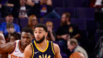 PHOENIX, AZ - JANUARY 14: Cory Joseph #6 of the Indiana Pacers handles the ball against the Phoenix Suns on January 14, 2018 at Talking Stick Resort Arena in Phoenix, Arizona. NOTE TO USER: User expressly acknowledges and agrees that, by downloading and/or using this photograph, user is consenting to the terms and conditions of the Getty Images License Agreement. Mandatory Copyright Notice: Copyright 2018 NBAE (Photo by Barry Gossage/NBAE via Getty Images)