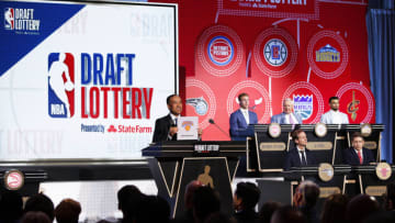 CHICAGO - MAY 15: NBA Deputy Commissioner, Mark Tatum awards the New York Knicks the number nine pick in the 2018 NBA Draft during the 2018 NBA Draft Lottery at the Palmer House Hotel on May 15, 2018 in Chicago Illinois. NOTE TO USER: User expressly acknowledges and agrees that, by downloading and/or using this photograph, user is consenting to the terms and conditions of the Getty Images License Agreement. Mandatory Copyright Notice: Copyright 2018 NBAE (Photo by Jeff Haynes/NBAE via Getty Images)