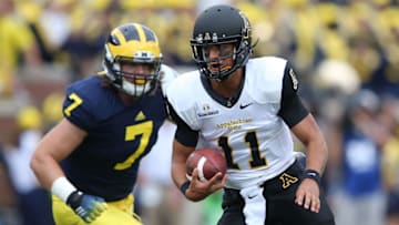 ANN ARBOR, MI - AUGUST 30: Quarterback Taylor Lamb