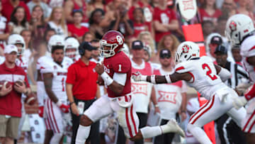 NORMAN, OK - SEPTEMBER 07: Oklahoma Sooners QB Jalen Hurts (1) during a college football game between the Oklahoma Sooners and the South Dakota Coyotes on September 7, 2019, at Memorial Stadium in Norman, OK. (Photo by David Stacy/Icon Sportswire via Getty Images)