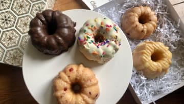 Miss Grace Mini Bundt Cake Sampler from Cheryl's Cookies, photo by Sandy Casanova
