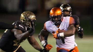 Oct 8, 2016; Winston-Salem, NC, USA; Syracuse Orange wide receiver Brisly Estime (1) runs after a catch in the fourth quarter against the Wake Forest Demon Deacons at BB&T Field. Wake defeated Syracuse 28-9. Mandatory Credit: Jeremy Brevard-USA TODAY Sports