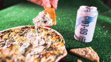 Fresh Spinach-Artichoke Dip paired with Goose Island So-Lo IPA, photo provided by Goose Island