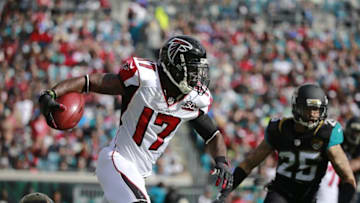 Dec 20, 2015; Jacksonville, FL, USA; Atlanta Falcons wide receiver Devin Hester (17) runs with the ball against the Jacksonville Jaguars during the first half at EverBank Field. Mandatory Credit: Kim Klement-USA TODAY Sports