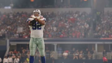 ARLINGTON, TX - OCTOBER 11: Defensive end Jeremy Mincey #92 of the Dallas Cowboys during the second half of the NFL game against the New England Patriots at AT&T Stadium on October 11, 2015 in Arlington, Texas. (Photo by Christian Petersen/Getty Images)
