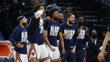 New Orleans Pelicans players react after a play during the fourth quarter against the Houston Rockets Credit: Troy Taormina-USA TODAY Sports