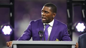 MINNEAPOLIS, MN - SEPTEMBER 11: Former Minnesota Viking Randy Moss is inducted in the Vikings Ring of Honor during half time of the game against the New Orleans Saints on September 11, 2017 at U.S. Bank Stadium in Minneapolis, Minnesota. (Photo by Adam Bettcher/Getty Images)
