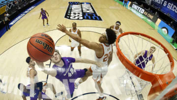 Jericho Sims #20 (Photo by Tim Nwachukwu/Getty Images)
