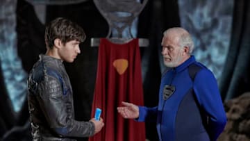 KRYPTON -- Season:1 -- Pictured: (l-r) Cameron Cuffe as Seg-El, Ian McElhinney as Val-El -- (Photo by: Gavin Bond/Syfy/NBCU Photo Bank via Getty Images)