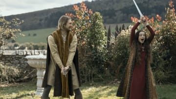 JOE ALWYN and BELLA RAMSEY star in CATHERINE CALLED BIRDY Photo: ALEX BAILEY © AMAZON CONTENT SERVICES LLC