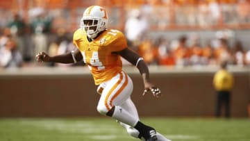 KNOXVILLE, TN - SEPTEMBER 12: Eric Berry #14 of the Tennessee Volunteers pursues a play against the UCLA Bruins at Neyland Stadium on September 12, 2009 in Knoxville, Tennessee. The Bruins won 19-15. (Photo by Joe Robbins/Getty Images)