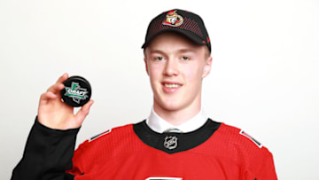 DALLAS, TX - JUNE 22: Jacob Bernard-Docker poses after being selected twenty-sixth overall by the Ottawa Senators during the first round of the 2018 NHL Draft at American Airlines Center on June 22, 2018 in Dallas, Texas. (Photo by Tom Pennington/Getty Images)