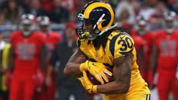 Dec 17, 2015 St. Louis, MO, USA; St. Louis Rams running back Todd Gurley (30) against the Tampa Bay Buccaneers at the Edward Jones Dome. The Rams won 31-23. Mandatory Credit: Aaron Doster-USA TODAY Sports