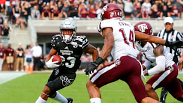 STARKVILLE, MS - NOVEMBER 5: Wide receiver Keith Mixon