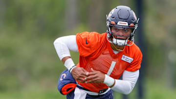 Chicago Bears quarterback Justin Fields (1). Mandatory Credit: Kamil Krzaczynski-USA TODAY Sports