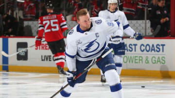 NEWARK, NJ - MARCH 24: Steven Stamkos
