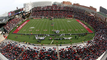 Cincinnati Bearcats vs UConn Huskies on December 3, 2011 at Nippert Stadium. Getty Images.