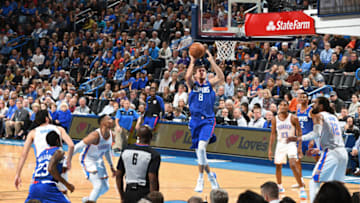 OKLAHOMA CITY, OK - OCTOBER 30: Danilo Gallinari #8 of the LA Clippers drives to the basket and shoots the ball against the Oklahoma City Thunder on October 30, 2018 at Chesapeake Energy Arena in Oklahoma City, Oklahoma. NOTE TO USER: User expressly acknowledges and agrees that, by downloading and/or using this photograph, user is consenting to the terms and conditions of the Getty Images License Agreement. Mandatory Copyright Notice: Copyright 2018 NBAE (Photo by Andrew D. Bernstein/NBAE via Getty Images)
