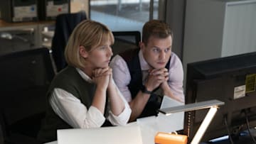 WORLD PRODUCTIONSFOR ITVKAREN PIRIEEPISODE 1Pictured: LAUREN LYLE as DS Karen Pirie and CHRIS JENKS as DC Jason Murray.This image is under copyright and can only be reproduced for editorial purposes in your print or online publication. This image cannot be syndicated to any other third party.For further information please contact:Patrick.smith@itv.com 07909906963