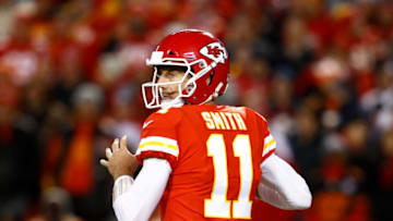 KANSAS CITY, MO - OCTOBER 30: Quarterback Alex Smith