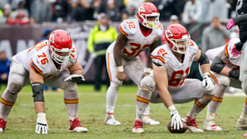 OAKLAND, CA - OCTOBER 16: Center Mitch Morse