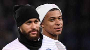Paris Saint-Germain's Brazilian forward Neymar (L) and Paris Saint-Germain's French forward Kylian Mbappe take part in a training session prior to the French L1 football match between Paris Saint-Germain (PSG) and Girondins de Bordeaux at the Parc des Princes stadium in Paris, on February 23, 2020. (Photo by FRANCK FIFE / AFP) (Photo by FRANCK FIFE/AFP via Getty Images)