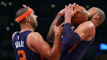LOS ANGELES, CA - NOVEMBER 06: Jared Dudley #3 and Tyson Chandler #4 of the Phoenix Suns vie for the rebound during the NBA game against the Los Angeles Lakers at Staples Center on November 6, 2016 in Los Angeles, California. The Lakers defeated the Suns 119-108. NOTE TO USER: User expressly acknowledges and agrees that, by downloading and or using this photograph, User is consenting to the terms and conditions of the Getty Images License Agreement. (Photo by Victor Decolongon/Getty Images)