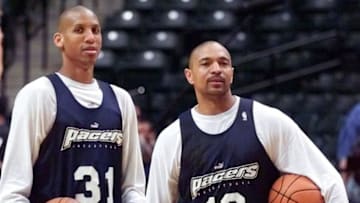 indiana pacers, reggie miller, mark jackson (Photo credit should read JEFF HAYNES/AFP via Getty Images)