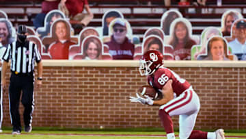 NORMAN, OK - SEPTEMBER 12: Oklahoma wide receiver Finn Corwin #86 catches a pass in the end zone for a touchdown in the second half of an NCAA college football game against Missouri State on September 12, 2020, in Norman, Oklahoma. (Photo by Sue Ogrocki-Pool/Getty Images)