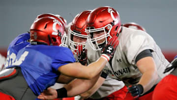 Cincinnati Bearcats offensive lineman Garrett Campbell during practice session at Cole Field. Cincinnati Athletics.