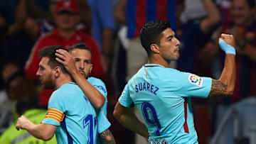 MADRID, SPAIN - OCTOBER 14: Luis Suarez of Barcelona celebrates scoring his team's first goal during the La Liga match between Atletico Madrid and Barcelona at Estadio Wanda Metropolitano on October 14, 2017 in Madrid, Spain. (Photo by fotopress/Getty Images)