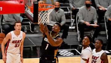 Checking out some Pelicans news around the internet. Mandatory Credit: Jasen Vinlove-USA TODAY Sports