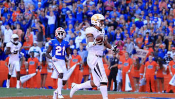GAINESVILLE, FL - NOVEMBER 03: Albert Okwuegbunam #81 of the Missouri Tigers crosses the goal line for a touchdown during the game against the Florida Gators at Ben Hill Griffin Stadium on November 3, 2018 in Gainesville, Florida. (Photo by Sam Greenwood/Getty Images)
