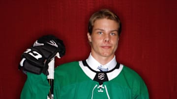 CHICAGO, IL - JUNE 23: Miro Heiskanen, third overall pick of the Dallas Stars, poses for a portrait during Round One of the 2017 NHL Draft at United Center on June 23, 2017 in Chicago, Illinois. (Photo by Jeff Vinnick/NHLI via Getty Images)
