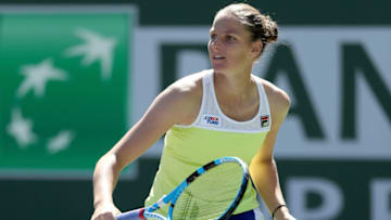 INDIAN WELLS, CALIFORNIA - MARCH 14: Karolina Pliskova of Czech Republic plays Belinda Bencic of Switzerland during the BNP Paribas Open at the Indian Wells Tennis Garden on March 14, 2019 in Indian Wells, California. (Photo by Matthew Stockman/Getty Images)