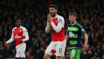 LONDON, ENGLAND - MARCH 02 : Olivier Giroud of Arsenal reacts during the Barclays Premier League match between Arsenal and Swansea City at the Emirates Stadium on March 02, 2016 in London, England. (Photo by Catherine Ivill - AMA/Getty Images)