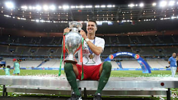 Jose Fonte of Portugal during the UEFA EURO 2016 final match between Portugal and France on July 10, 2016 at the Stade de France in Paris, France.(Photo by VI Images via Getty Images)
