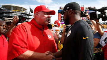 PITTSBURGH, PA - SEPTEMBER 16: Head coach Andy Reid of the Kansas City Chiefs shakes hands with head coach Mike Tomlin of the Pittsburgh Steelers at the conclusion of a 42-37 Chiefs victory at Heinz Field on September 16, 2018 in Pittsburgh, Pennsylvania. (Photo by Justin K. Aller/Getty Images)