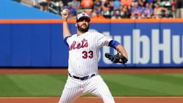 Jul 4, 2016; New York City, NY, USA; New York Mets starting pitcher Matt Harvey (33) pitches against the Miami Marlins during the first inning at Citi Field. Mandatory Credit: Andy Marlin-USA TODAY Sports