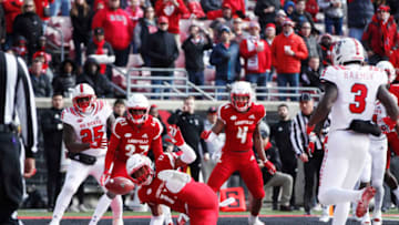 LOUISVILLE, KY - NOVEMBER 17: Dorian Etheridge #17 of the Louisville Cardinals breaks up a pass in the end zone against the North Carolina State Wolfpack in the second quarter of the game at Cardinal Stadium on November 17, 2018 in Louisville, Kentucky. (Photo by Joe Robbins/Getty Images)