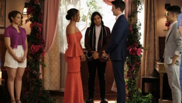 The Flash -- "Heart of the Matter, Part 2" -- Image Number: FLA718a_0140r.jpg -- Pictured (L-R): Jessica Parker Kennedy as Nora/XS, Candice Patton as Iris West - Allen, Carlos Valdes as Cisco Ramon, Grant Gustin as Barry Allen and Jordan Fisher as Bart/Impulse -- Photo: Bettina Strauss/The CW -- © 2021 The CW Network, LLC. All Rights Reserved