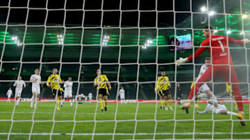 Borussia Dortmund suffered a disappointing defeat to Gladbach (Photo by Lars Baron/Getty Images)