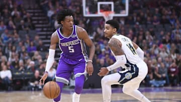 SACRAMENTO, CA - JANUARY 06: De'Aaron Fox