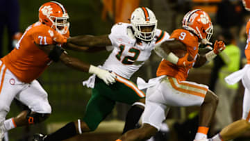 Oct 10, 2020; Mandatory Credit: Ken Ruinard-USA TODAY Sports