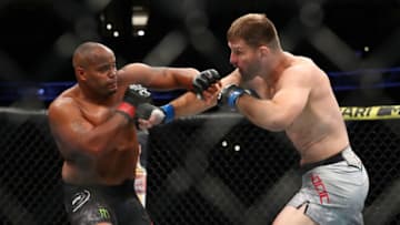 Daniel Cormier vs. Stipe Miocic (Photo by Joe Scarnici/Getty Images)